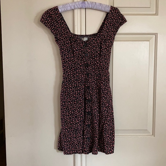 AÉROPOSTALE SKATER BUTTON UP DRESS WITH POCKETS - Picture 1 of 3